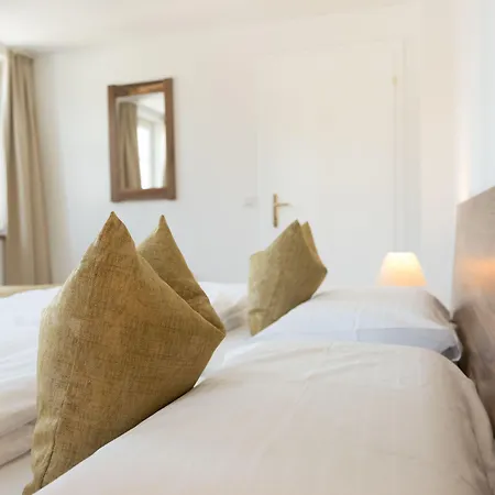 绍尔酒庄公寓 公寓 *